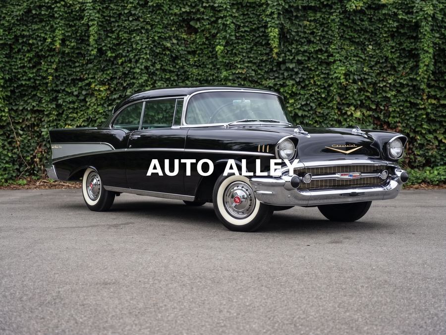 1957 Chevrolet Bel Air 2-Door Hardtop